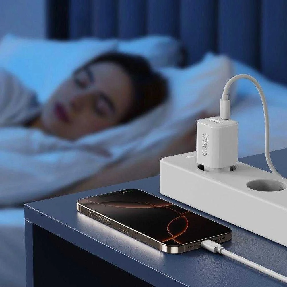 „Tech-Protect NCM33W“ 2 prievadų PD33W/QC3.0 sieninis įkroviklis - baltas