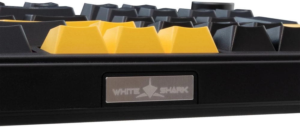 White Shark Žaidimų klaviatūra Balta Shark Excalibur juoda KTT Wine Raudona RGB Hot-Swap