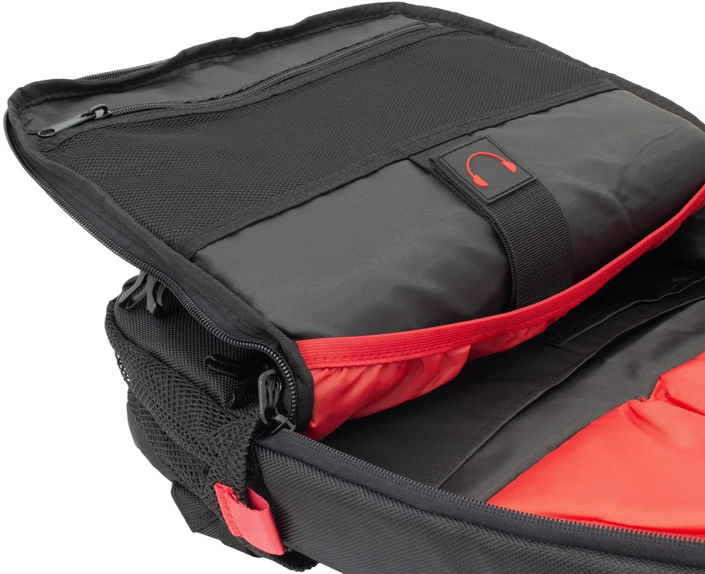 White Shark Baltas Shark Baltas Shark Gaming kuprinė TROOPER 16", juodos spalvos (GBP-009)