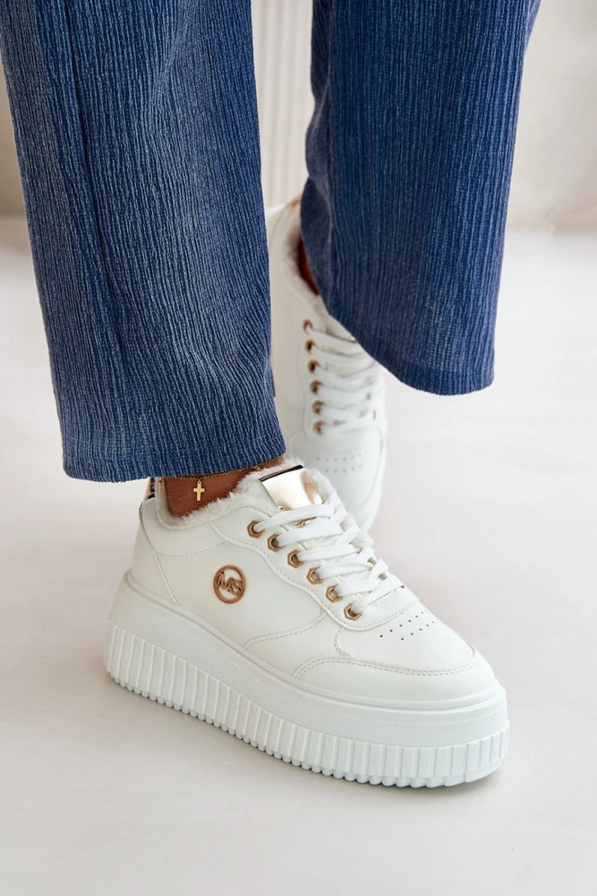Balti sportiniai bateliai su platforma Step in style