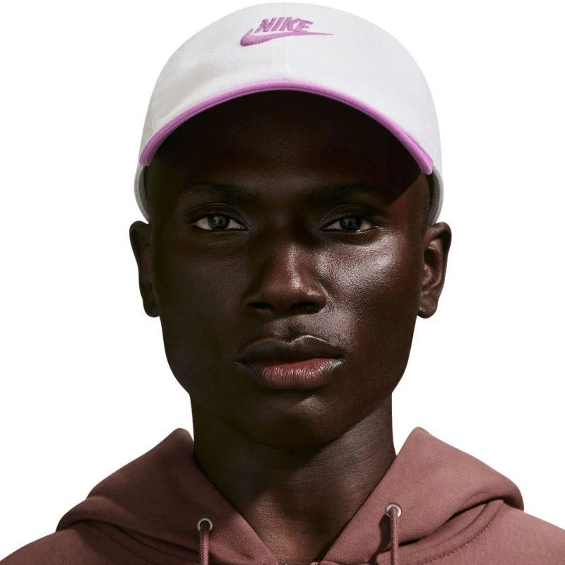 Baltos ir rožinės spalvos kepurė Nike Club Cap FB5368 103