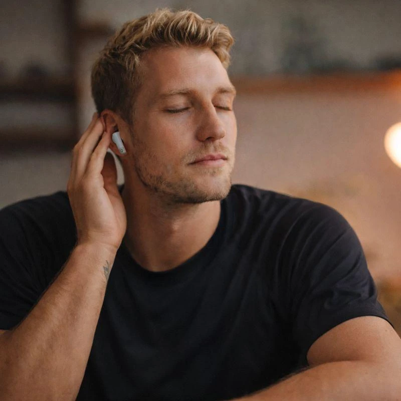 Baseus Belaidės Bluetooth 6.0 ausinės Bass BS2 Lite su įkrovimo dėklu, baltos