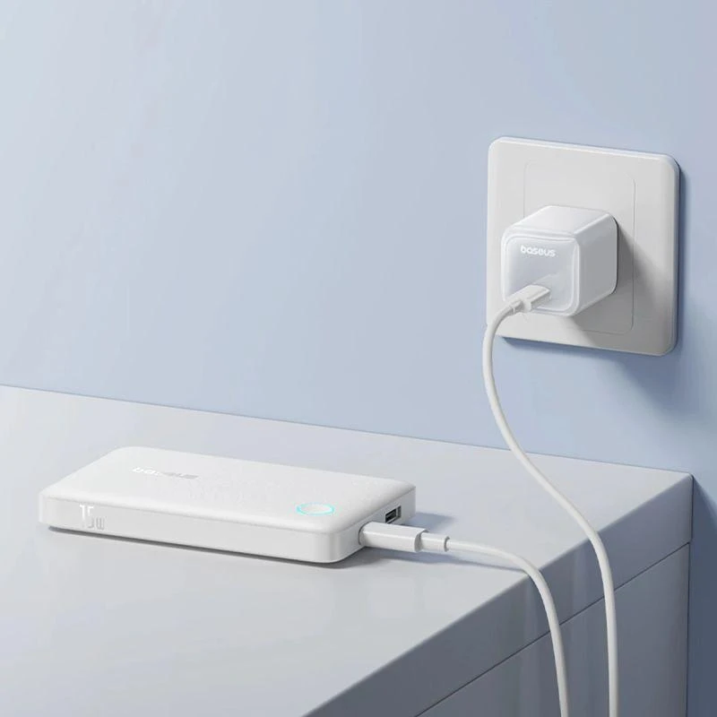 Baseus EnerFill FP11 10000mAh 15W išorinė baterija (power bank) su baltu USB-C laidu 20V/3A 30cm - balta