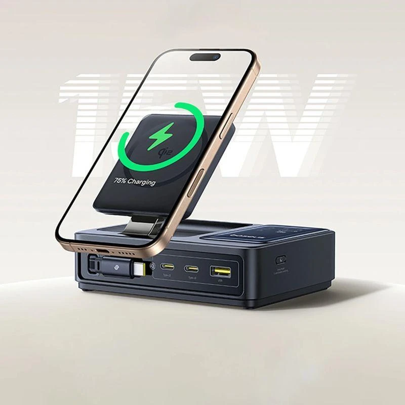 „Baseus NOMOS 140W Qi2 5in1“ belaidis ausinukas su ištraukiamu USB-C laidu ir skaitmeniniu ekranu – juoda