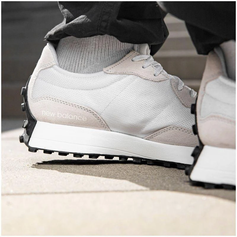 Batai New Balance 327 M MS327CWB
