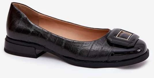Bateliai balerinos moterims elegantiški