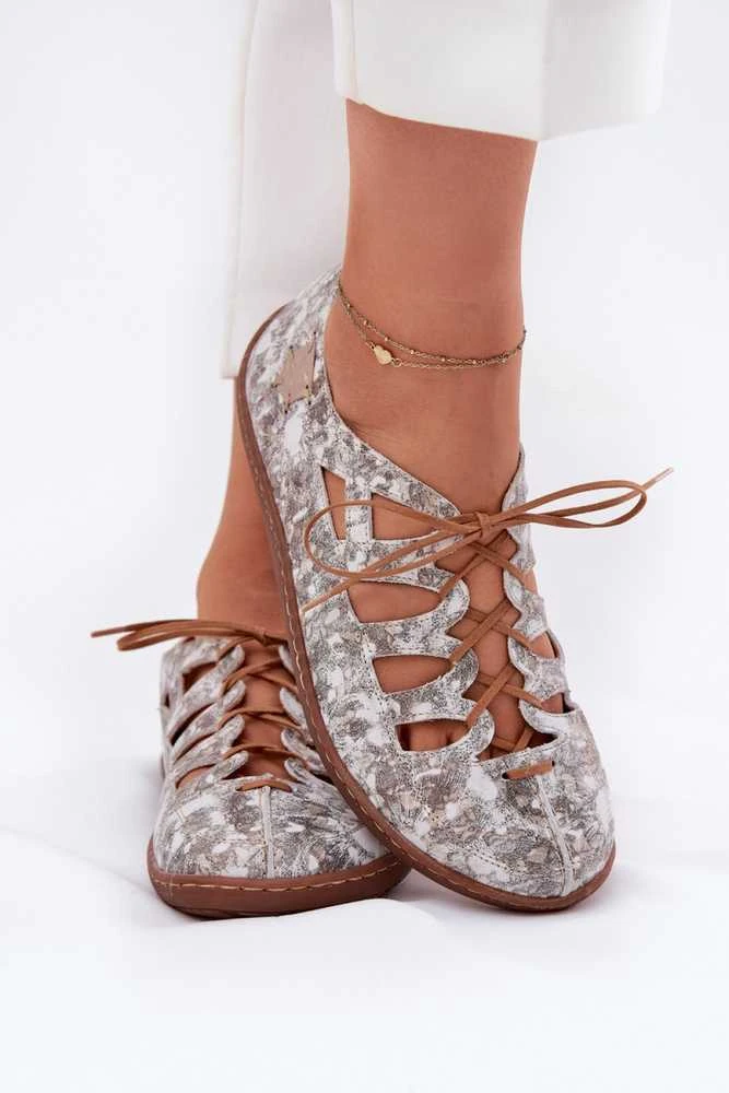 Bateliai moterims baleto stiliaus