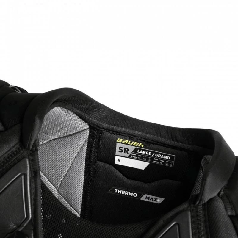 Bauer Supreme M5 Pro Int M 1061867 ledo ritulio pečių apsaugos