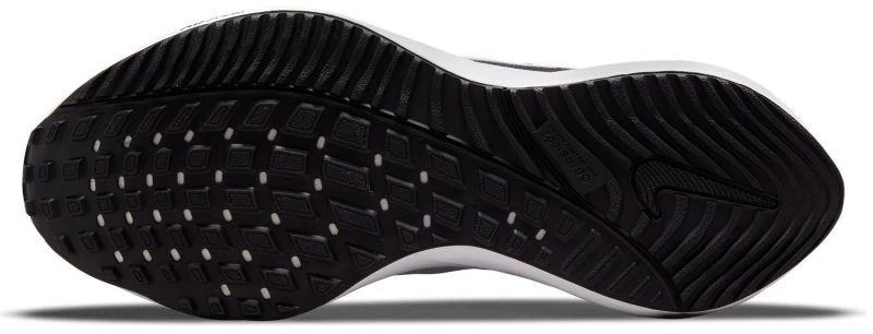 Bėgimo bateliai Nike Air Zoom Vomero 16 M DA7245-001