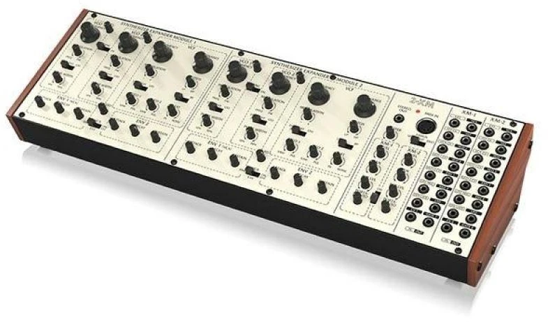 Behringer 2-XM stalinis analoginis sintezatorius