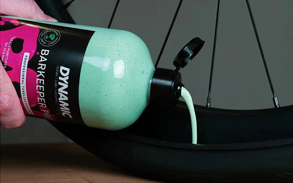 Bekamerinių padangų skystis Barkeeper PRO Tubeless Sealant Dynamic