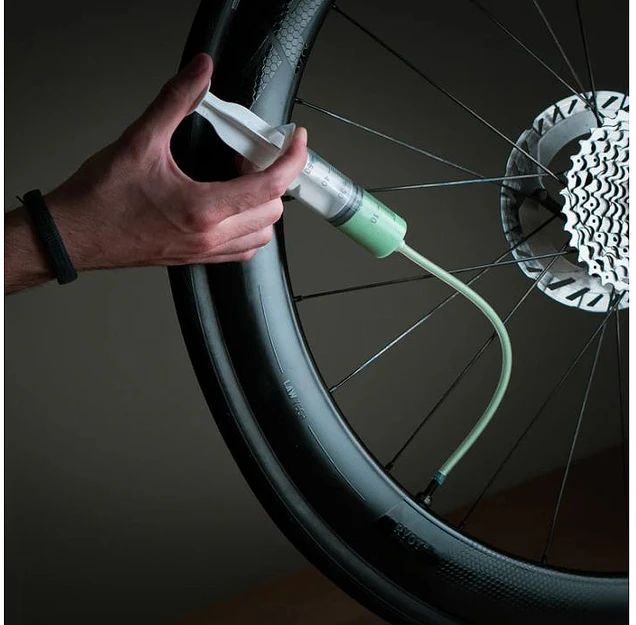 Bekamerinių padangų skystis Barkeeper PRO Tubeless Sealant Dynamic