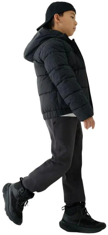 Berniukų pūkinė striukė 4F M621 tamsiai juoda 4FJWAW25TDJAM621 20S