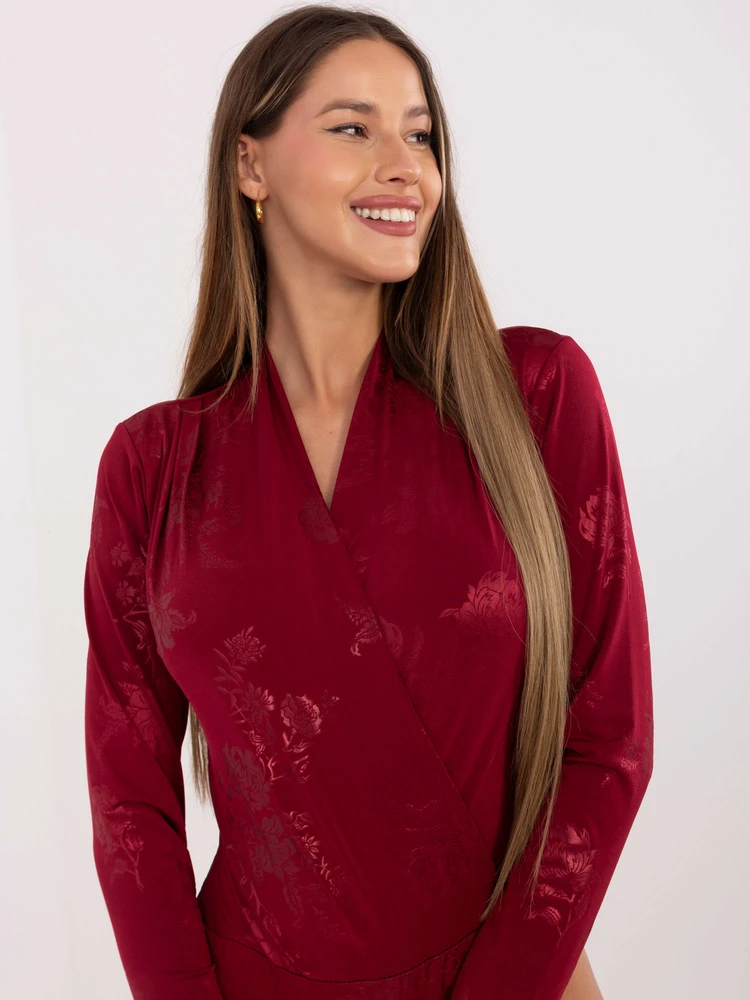 Bodis bordo atspalvio Body-IT – elegancijai ir patogumui visai dienai.