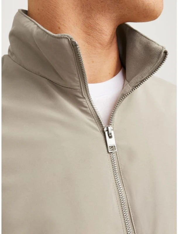 Bomberio striukė su stačia apykakle Jack&Jones JJERUSH Harrington