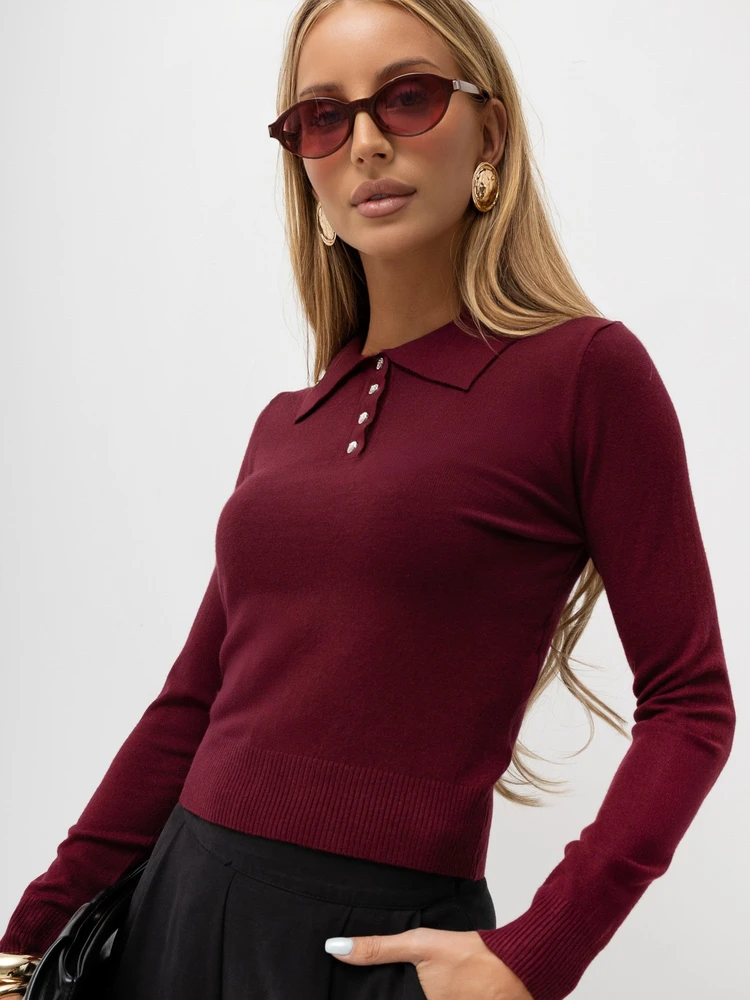 Bordo megztinis
