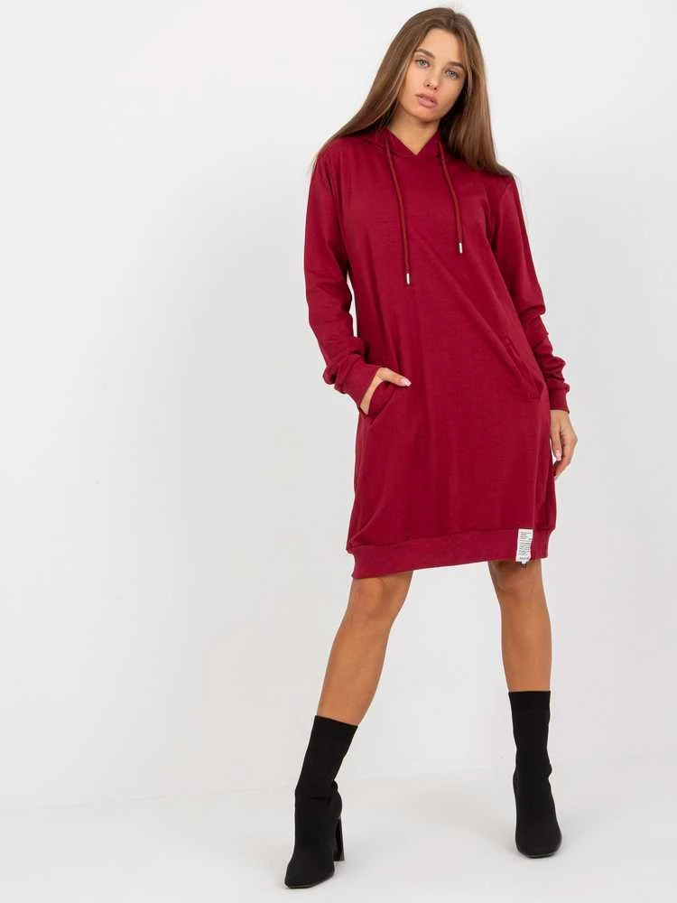 Bordo spalvos tunika