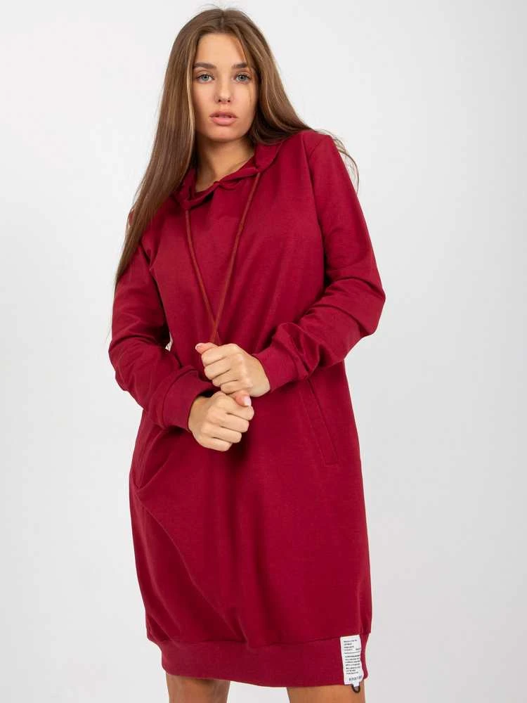 Bordo spalvos tunika