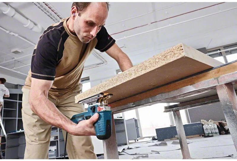 Bosch Siaurapjūklis GST 160 CE