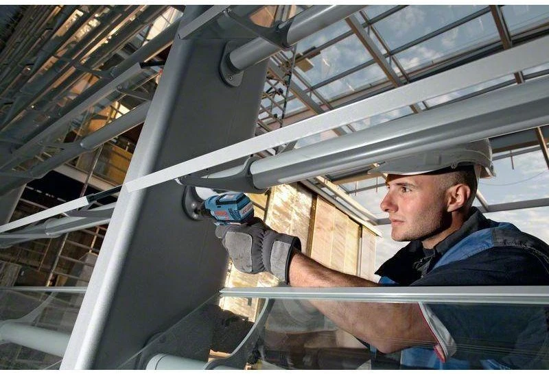 Bosch Akumuliatorinis smūginis suktuvas GDR 12V-110, 2x3.0Ah