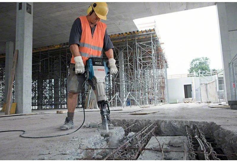 Atskėlimo plaktukas Bosch GSH27VC
