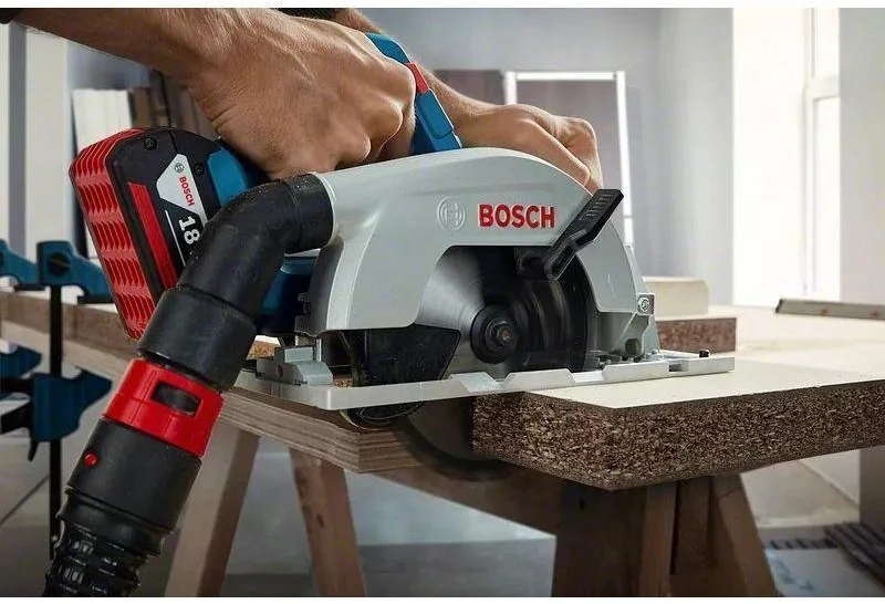 Akumuliatorinis diskinis pjūklas Bosch GKS 185-LI Professional; 18 V (be akumuliatoriaus ir pakrovėjo)