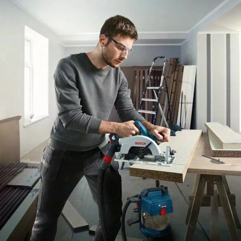 Akumuliatorinis diskinis pjūklas Bosch GKS 185-LI Professional; 18 V (be akumuliatoriaus ir pakrovėjo)