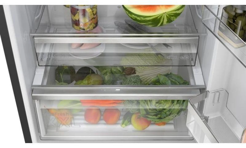 Bosch Serie 6 KGN39LBCF fridge-šaldiklis Freestanding 363 L C Juodas