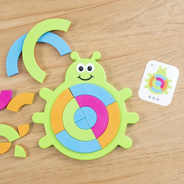 Fat Brain Toys Bugzzle ankstyvasis galvosūkis