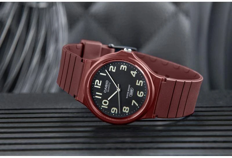 Casio MQ-24UC-4BDF UNISEX laikrodis + DĖŽĖ