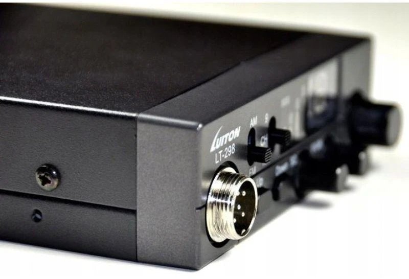Luiton LT-298 ASQ AM/FM CB radijo imtuvas, cigarečių degiklio kištukas, juodas
