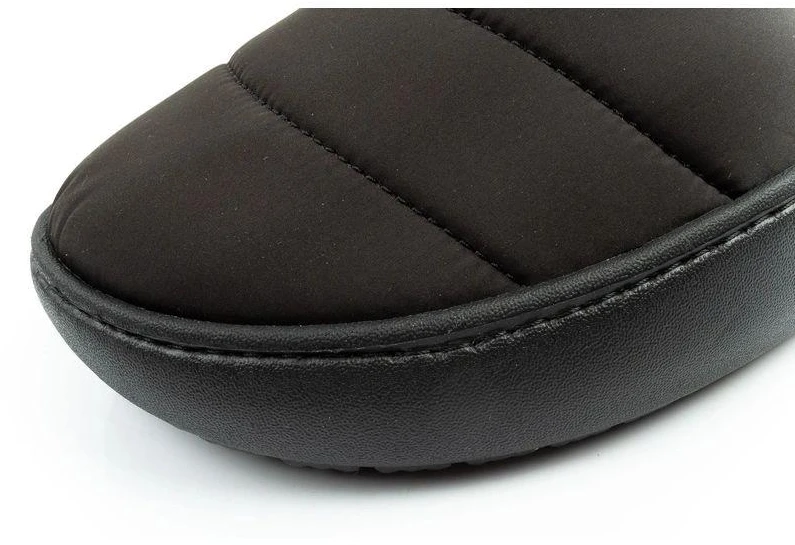 Crocs vyriškos šlepetės Classic Puff Galingumas juodos su pašiltinimu
