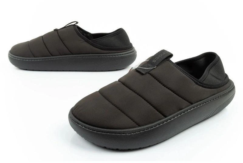 Crocs vyriškos šlepetės Classic Puff Galingumas juodos su pašiltinimu