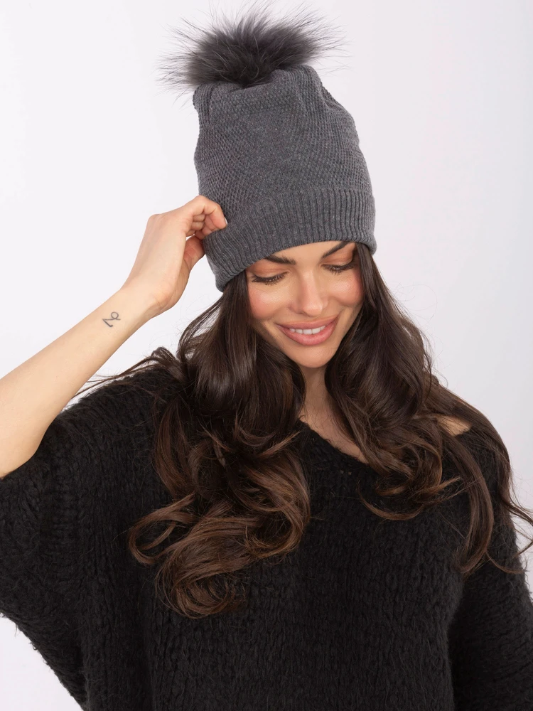Wool Fashion Italia Pilka kepurė su kailiniu bumbulu: Dydis - Universalus
