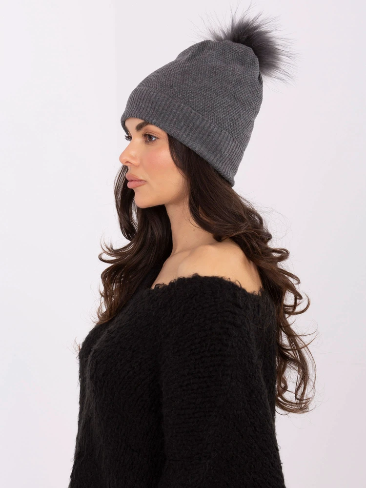 Wool Fashion Italia Pilka kepurė su kailiniu bumbulu: Dydis - Universalus