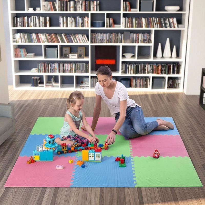 Sudedamas kilimėlis treniruotėms One Fitness MP10 žalias-mėlynas-raudonas, 60x60x1.0cm (9 dalių)