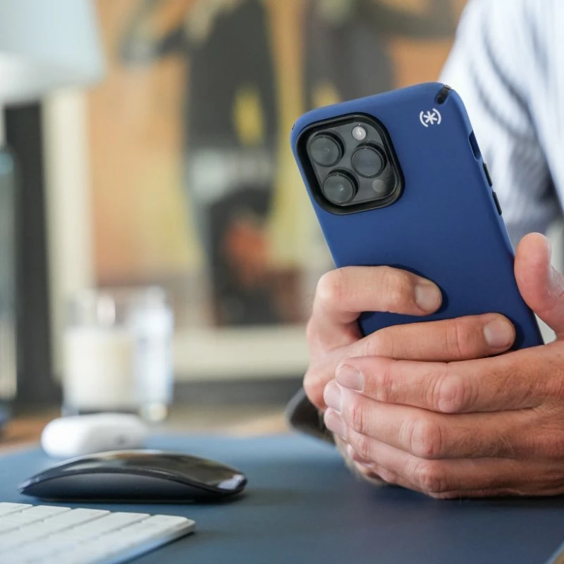 Speck Presidio2 Pro - dėklas skirtas Apple iPhone 15 Plus / 14 Plus su MICROBAN coating Coastal Mėlyna / Juodas / Baltas