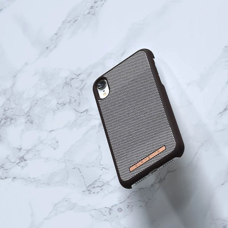 Nordic Elements Saeson Idun - dėklas skirtas Apple iPhone XR Dark Brown Pattern 1