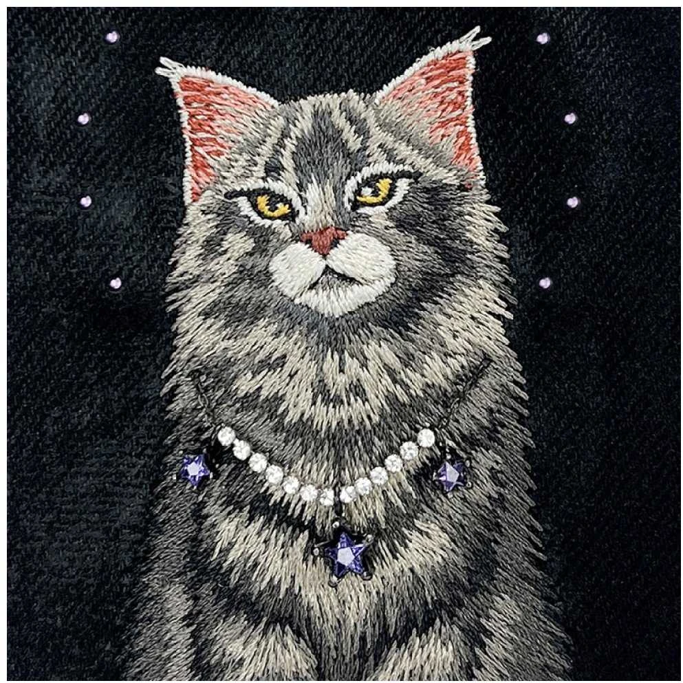 „Nimmy Lucky Fashion Cat“ „MagSafe“ dėklas, skirtas „iPhone 17 Pro“ - juodas