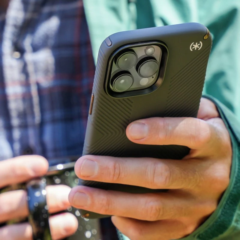 Speck Presidio2 Grip - dėklas skirtas Apple iPhone 15 Plus / 14 Plus su MICROBAN coating Charcoal / Cool Bronze / Slate
