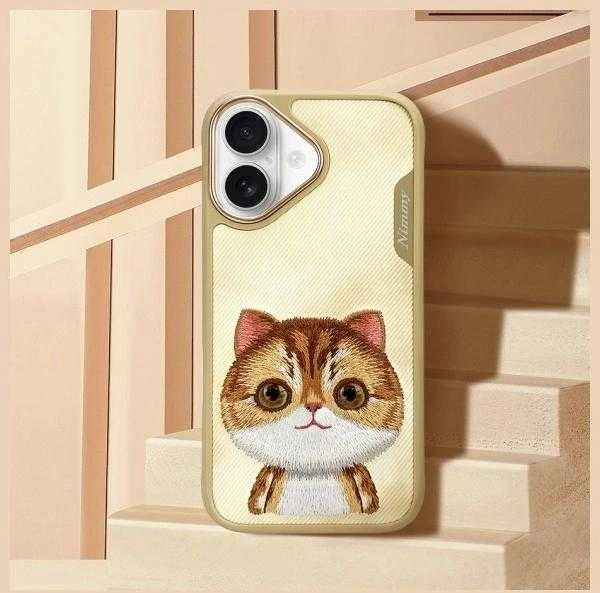 Nimmy dėklas Apple iPhone 16 6.1″ khaki Big Eyed Pet 2.0 Cat