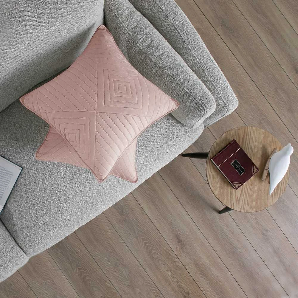 Dekoratyvinis pagalvės užvalkalas 45×45 cm šviesiai rožinis Restilo