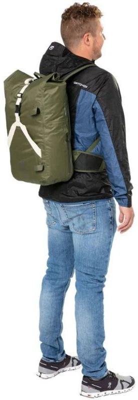 Dviračio kuprinė - Deuter Amager 25+5 grafito spalvos
