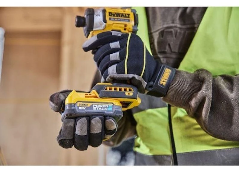 Smūginis suktuvas DeWalt DCF860E2T-QW; 18 V; 2x1,7 Ah akum.