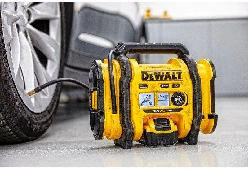 Akumuliatorinis kompresorius DeWalt DCC018N 18V (be akumuliatoriaus ir kroviklio)