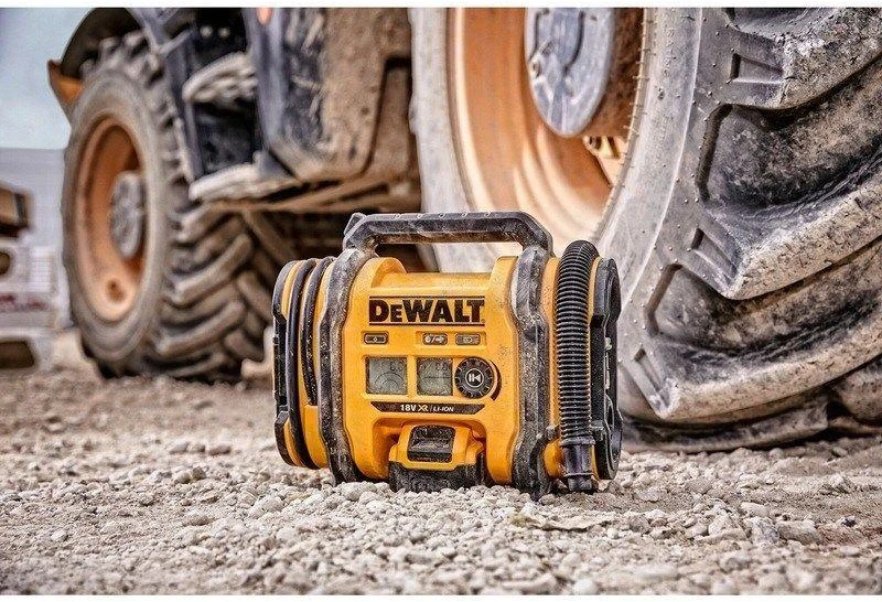Akumuliatorinis kompresorius DeWalt DCC018N 18V (be akumuliatoriaus ir kroviklio)