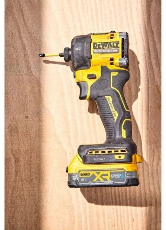 Smūginis veržliasūkis DeWalt DCF870E2T-QW; 18 V; 2x1,7 Ah akum.