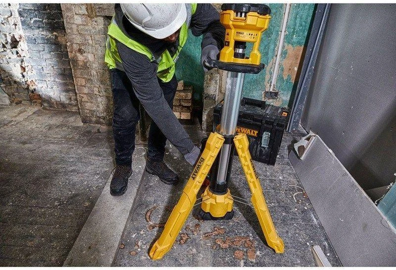 Teleskopinė lempa ant trikojo DeWalt DCL079-XJ (3000 lm, Baltas šiltas)