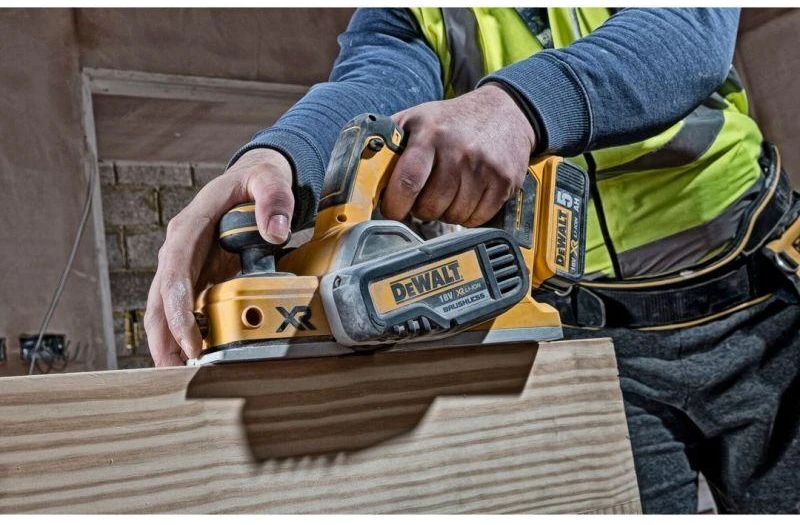 Akumuliatorinis oblius DeWalt DCP580N-XJ (be akumuliatoriaus ir įkroviklio)