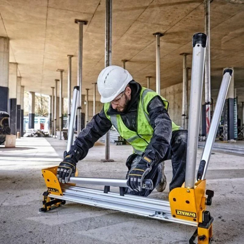 DeWALT DE7033-XJ skersinio pjovimo staklių darbastalis 1,7 - 2,5m